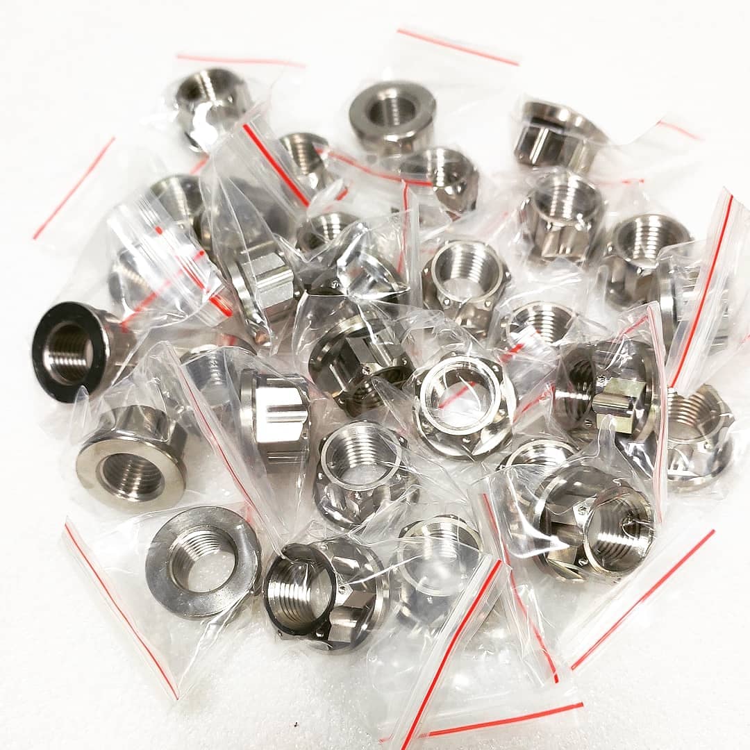 titanium flange nut