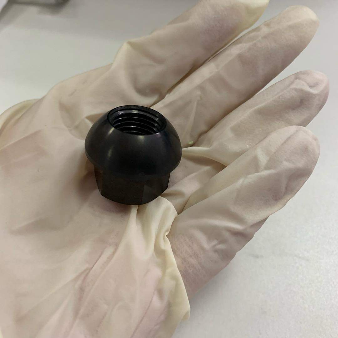 titanium ball seat lug nut 