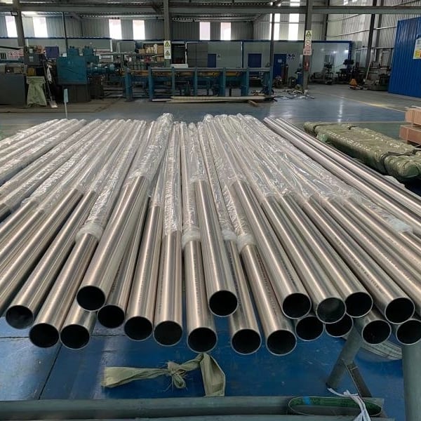 Titanium pipe Stocks - copy