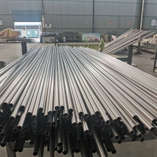 Titanium pipe Stocks - copy