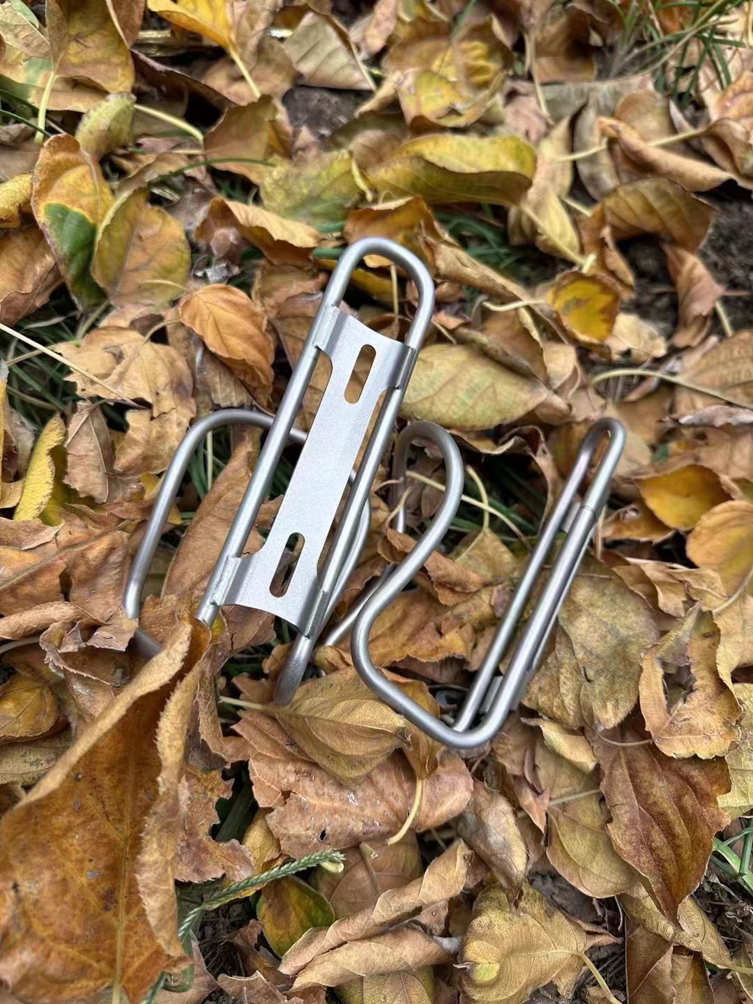 titanium bottle cage