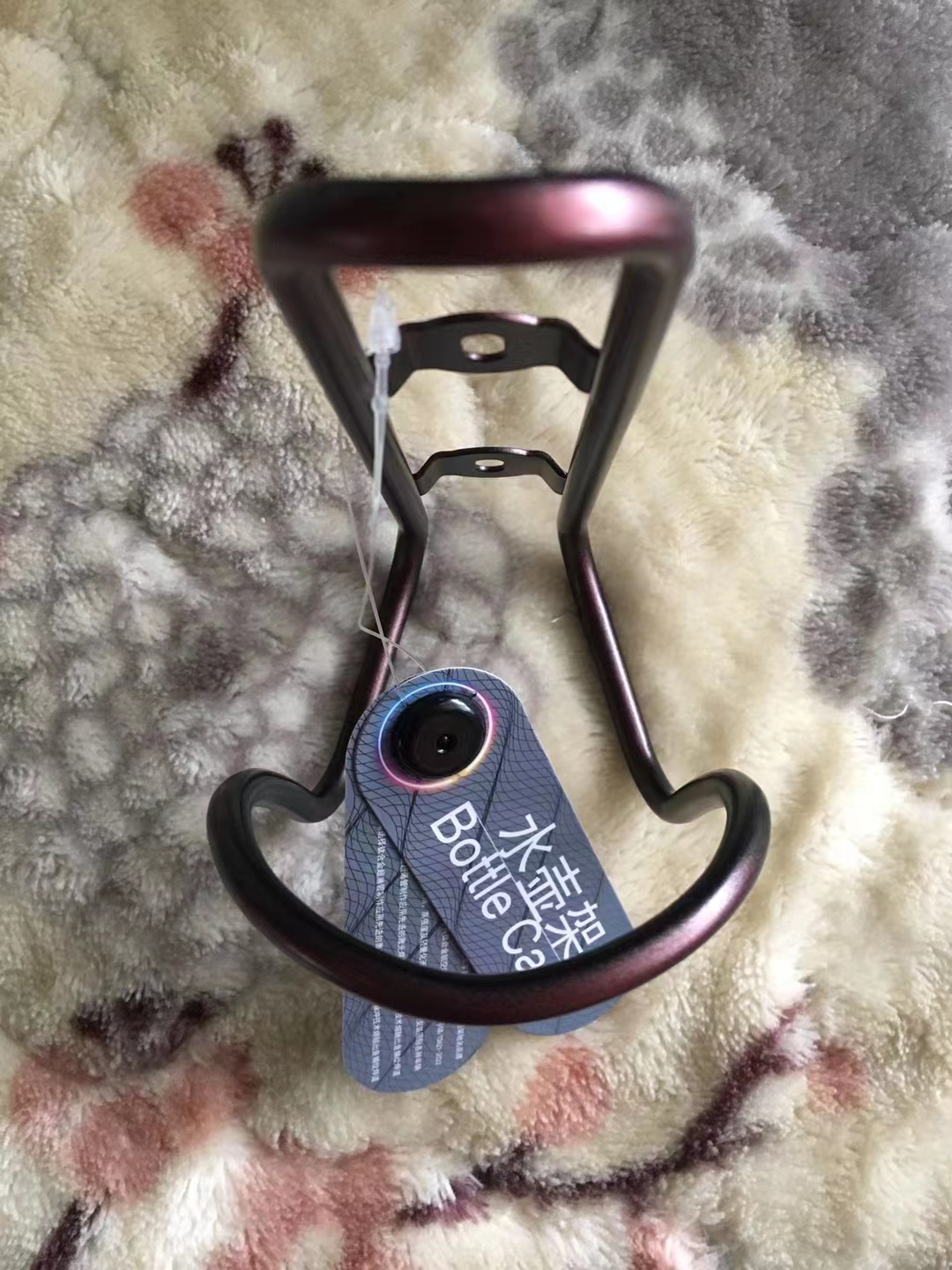 colorful titanium bottle cage - copy